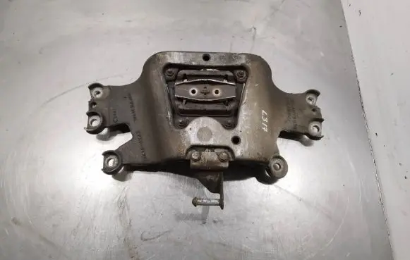 Audi A6 S6 C6 4F Gearbox mounting bracket 4F0399263K