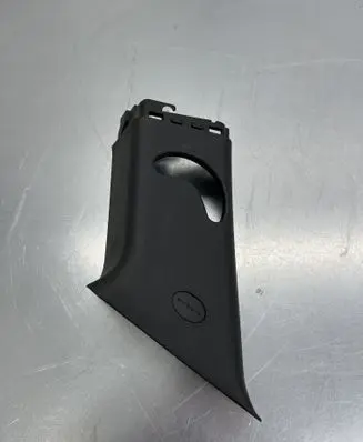 Hyundai Santa Fe (C) pillar trim 858612W000
