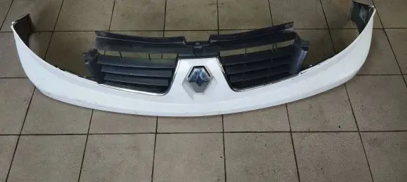 Renault Trafic II (X83) Front grill