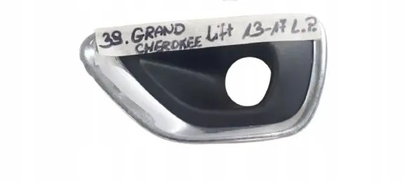 Jeep Grand Cherokee Front fog light trim/grill