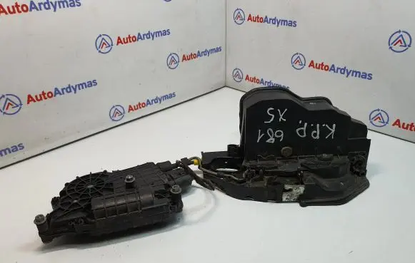 BMW X5 E70 Front door lock 7167579 51217167579 51217315019