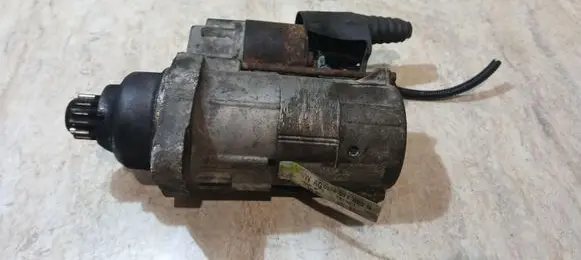 Volkswagen PASSAT B6 Starter motor 02M911023N