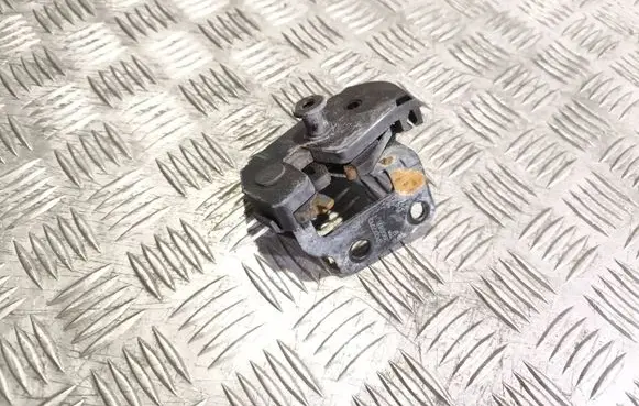 Volvo XC90 Tailgate lock latch 30649106