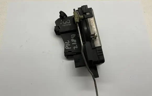 Opel Vectra C Front door lock 13210769
