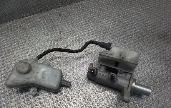 Ford Transit Custom Master brake cylinder 0204054842