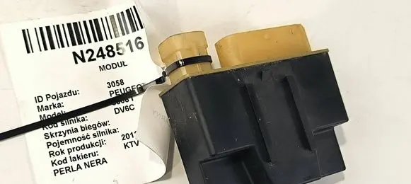 Peugeot 3008 I Central body control module 9662570880
