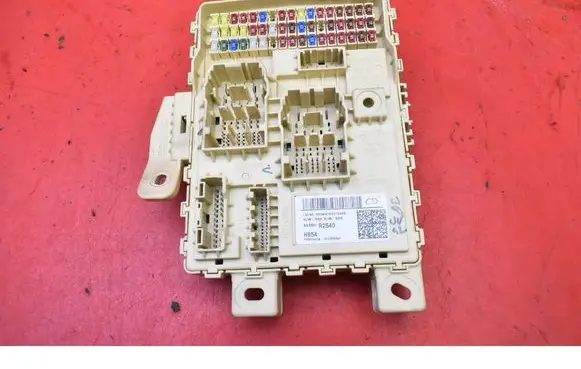 KIA Sportage Fuse box set 91950R2540