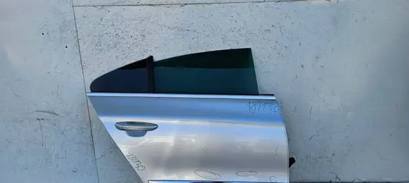 Volkswagen PASSAT CC Rear door 