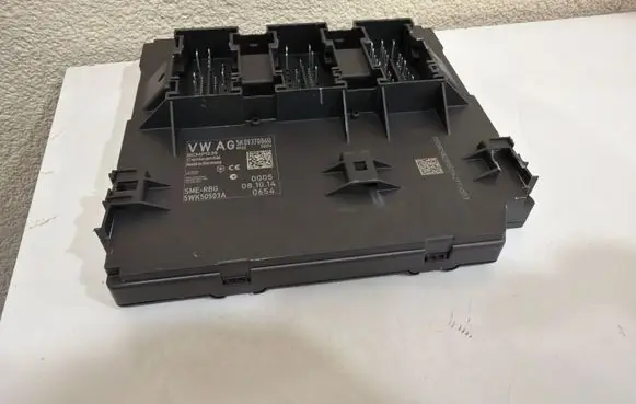Volkswagen Tiguan Comfort/convenience module 5K0937086Q