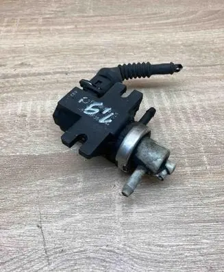 Volkswagen Golf IV Turbo solenoid valve 1H0906627A 72190325