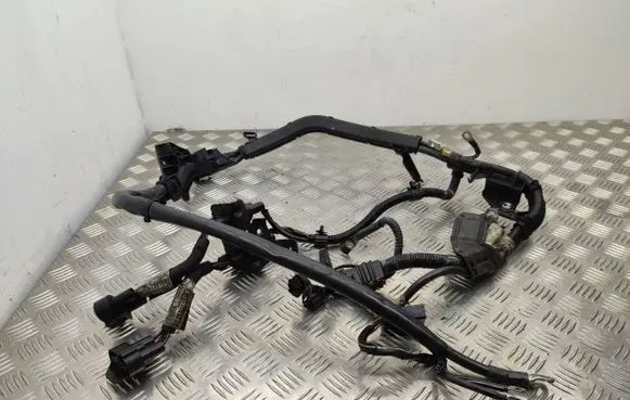 Audi A6 Allroad C7 Positive cable (battery) 4G0971824BP