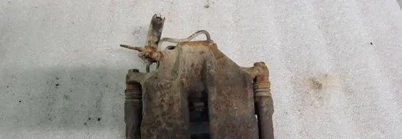 Volkswagen PASSAT B5 Front brake caliper