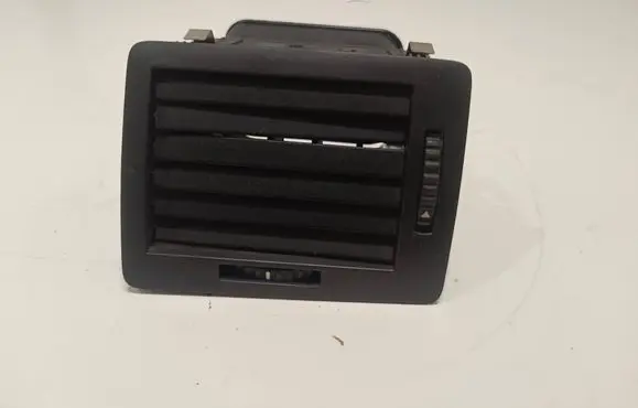 Skoda Fabia Mk1 (6Y) Dash center air vent grill 6Y0819701