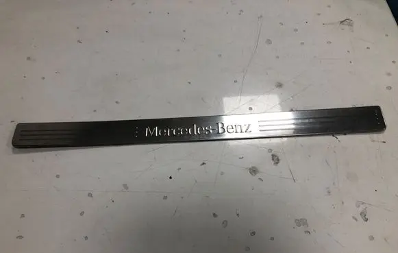 Mercedes-Benz C AMG W204 Front sill trim cover A2046800135