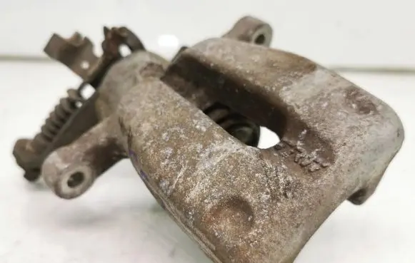 Mini One - Cooper Clubman R55 Rear brake caliper