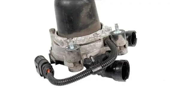 Volkswagen Touareg II Secondary air pump 07K959253A