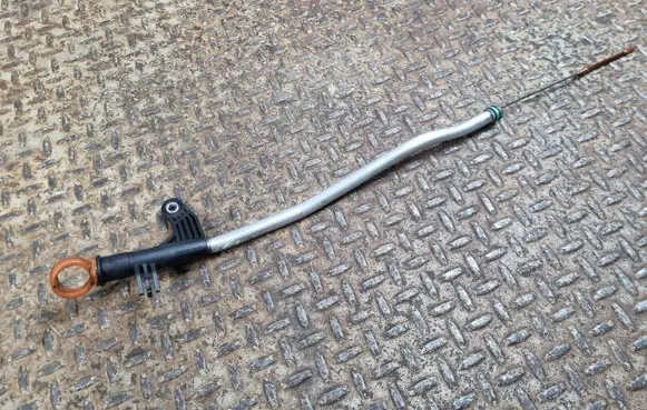 Oil level dip stick