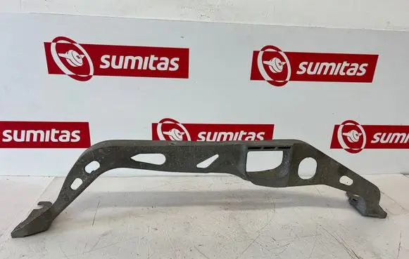 Audi A5 8T 8F Engine mounting bracket 8K0199521 8K0199521Q