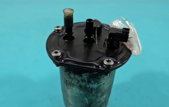 Opel Movano B Fuel filter housing IMPRK1535483