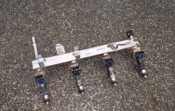 Fuel injectors set