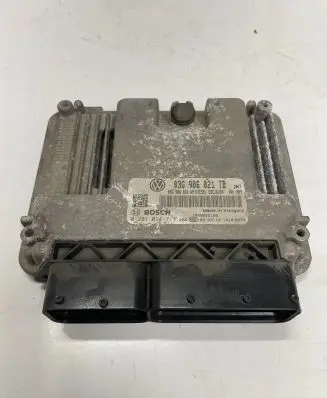 Skoda Octavia Mk2 (1Z) Engine control unit/module 03G906021AN 03G906021TB 0281014711