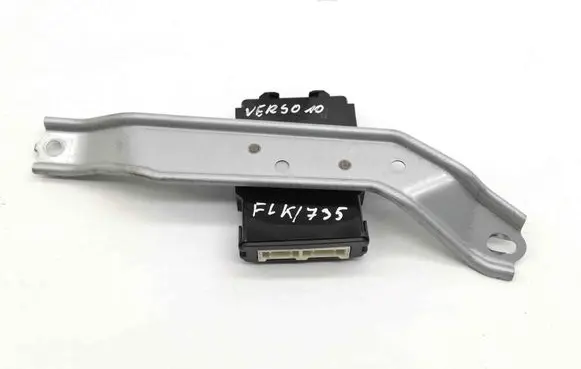 Toyota Verso-S Other devices 896900F040