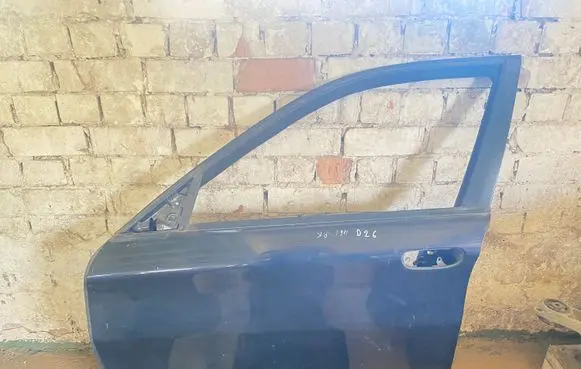 Alfa Romeo 166 Front door 472B