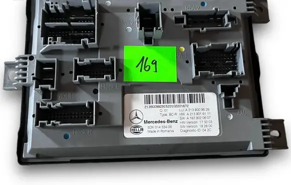 Mercedes-Benz E W213 Central body control module S169 A2139009829