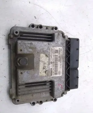 KIA Sportage Engine control unit/module 0281031654 391202A053 1039S77334