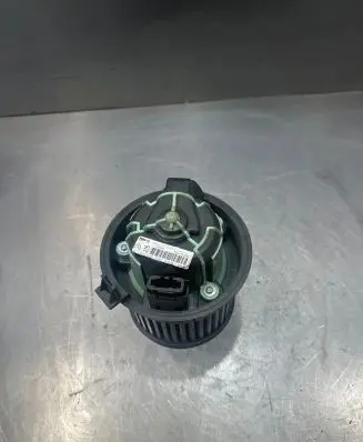 Citroen C4 II Heater fan/blower T1011131B