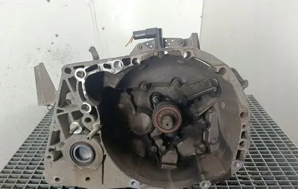 Renault Megane II Manual 5 speed gearbox JH3