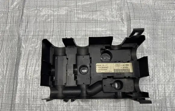 Jeep Wrangler Battery box tray 68252530AA