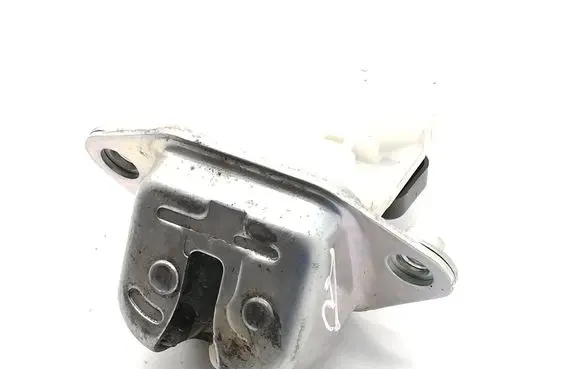 Subaru Forester SH Tailgate/trunk/boot lock/catch/latch