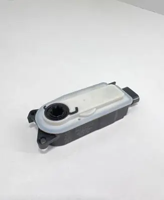 Jeep Avenger Radiator active air flap actuator 6477R1017 118634500 25062P41769