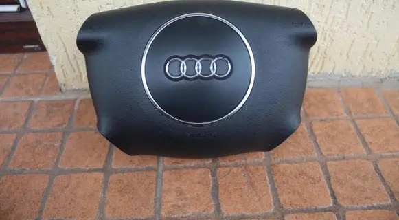Audi A4 S4 B6 8E 8H Steering wheel airbag 8P0880201D