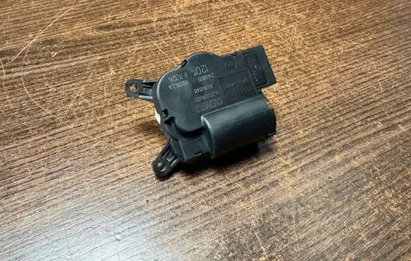 Renault Master III Air flap motor/actuator A21101800 3093848