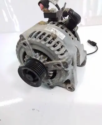 BMW 3 F30 F35 F31 Generator/alternator 7640131 1042118182