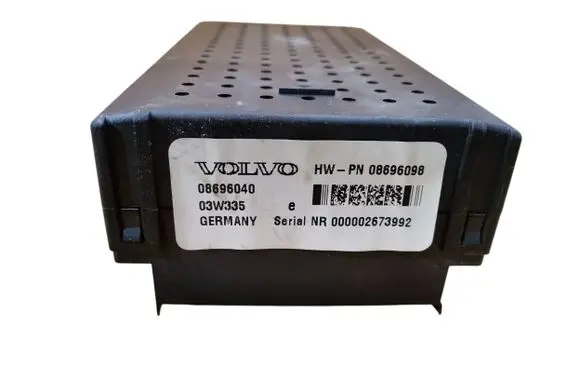 Volvo XC90 Fuse module 08696098 08696040