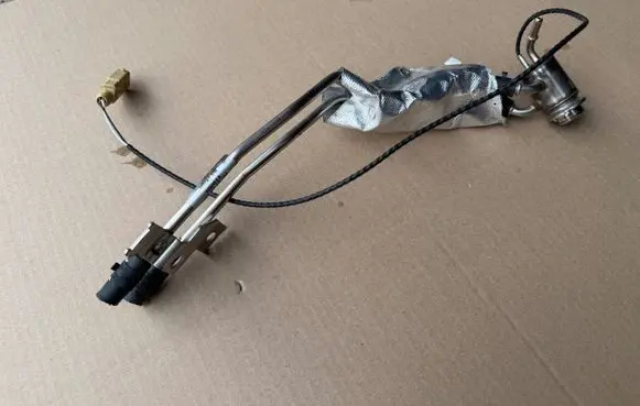 Audi A4 S4 B9 8W AdBlue injector 05L131113K