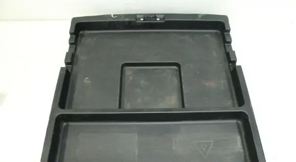 Mitsubishi Outlander Voltmeter 