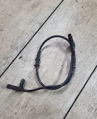 Mercedes-Benz C W203 ABS brake wheel speed sensor A2035400417