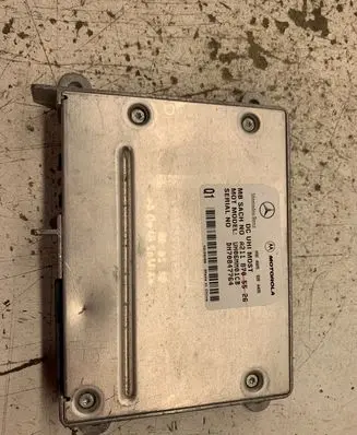 Mercedes-Benz GL X164 Bluetooth control unit module A2118705526 DM70847764