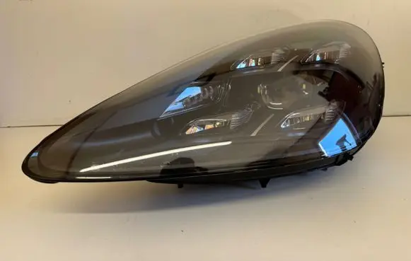 Porsche Cayenne (9Y0 9Y3) Headlight/headlamp 9Y0941035L 1EX2296 1EX01444705