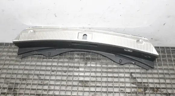 Audi A8 S8 D4 4H Trunk/boot sill cover protection 4H0863471