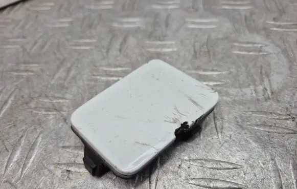 Dacia Sandero Front tow hook cap/cover 511802873R