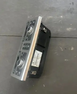 Audi A6 S6 C6 4F Climate control unit 4F1820043J 5HB00883304