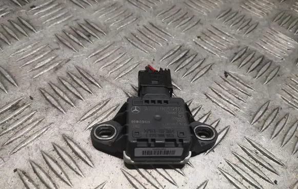 Mercedes-Benz E A207 Acceleration sensor A0009059101 0009059101