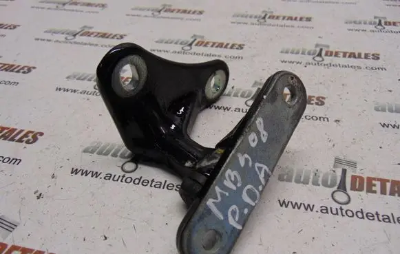 Mercedes-Benz S W221 Front door lower hinge 