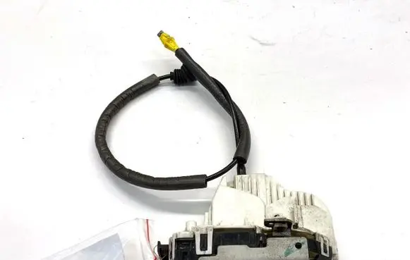 Jeep Grand Cherokee Front door lock P04589924A