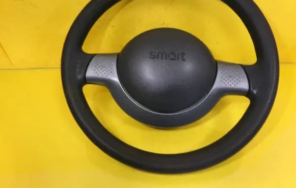 Smart ForTwo I MC01 Steering wheel 0001240V019